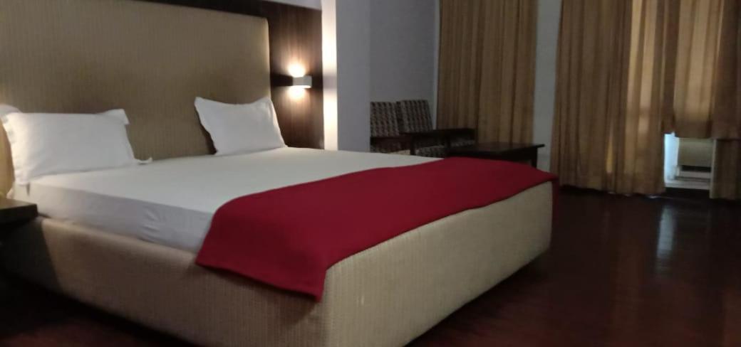 Hotel Jaya International Хайдарабад Экстерьер фото